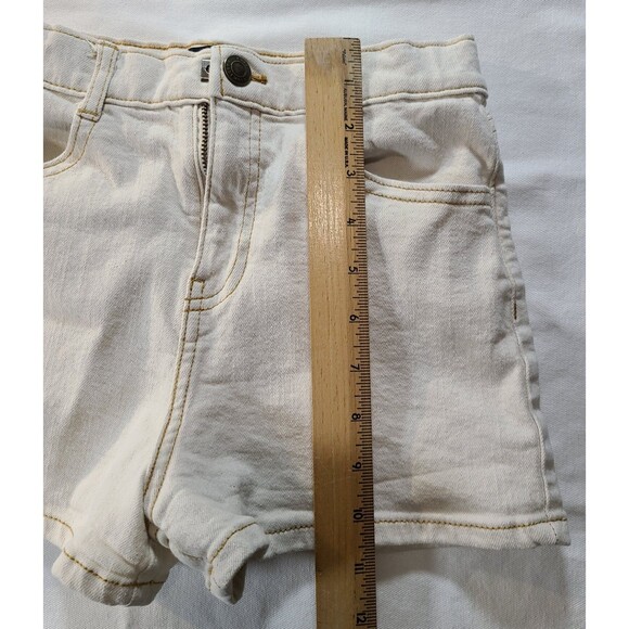 Free Assembly Cream Denim Shorts Size M (7/8) 90s A-Line High Rise - Picture 5 of 7